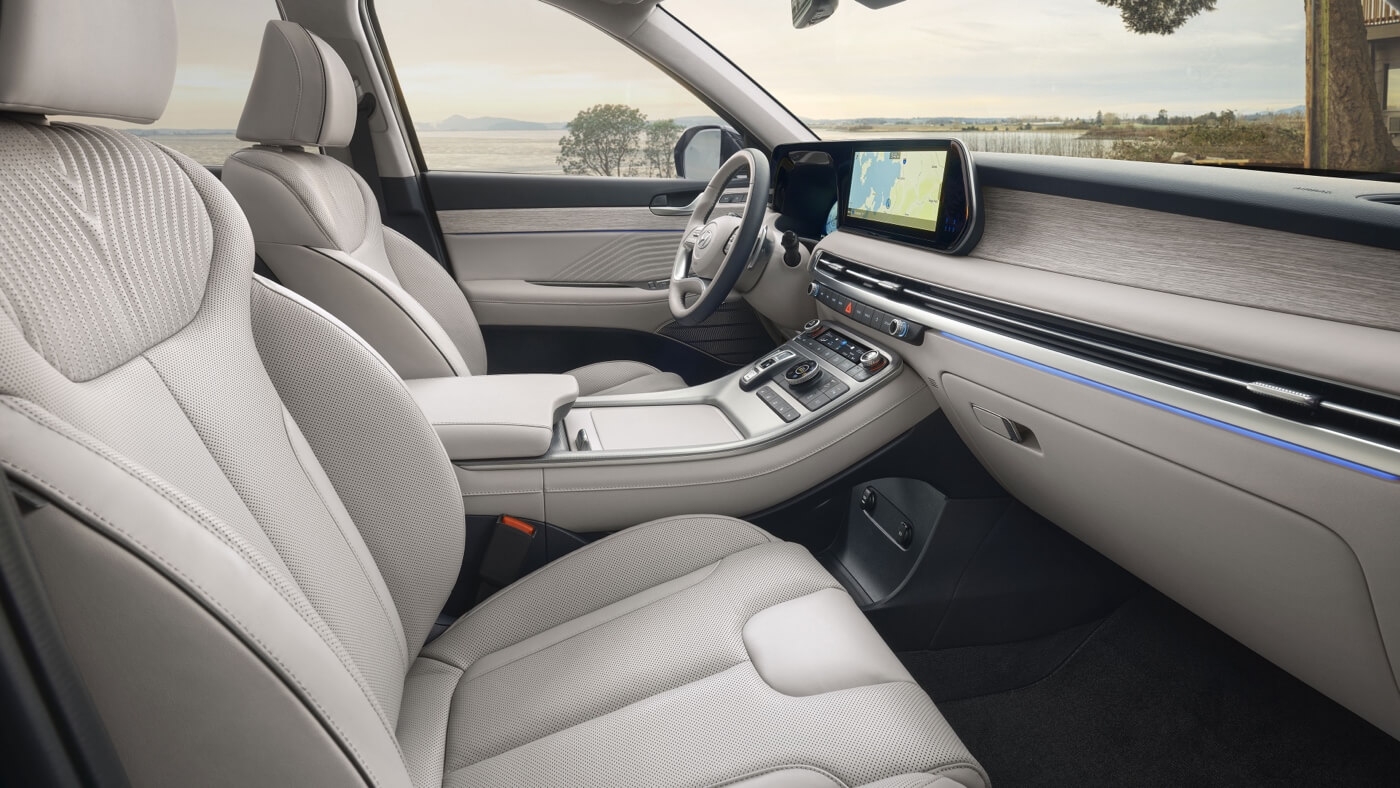Un grand nombre d’équipements et technologies à l'intérieur du Hyundai Palisade 2025.