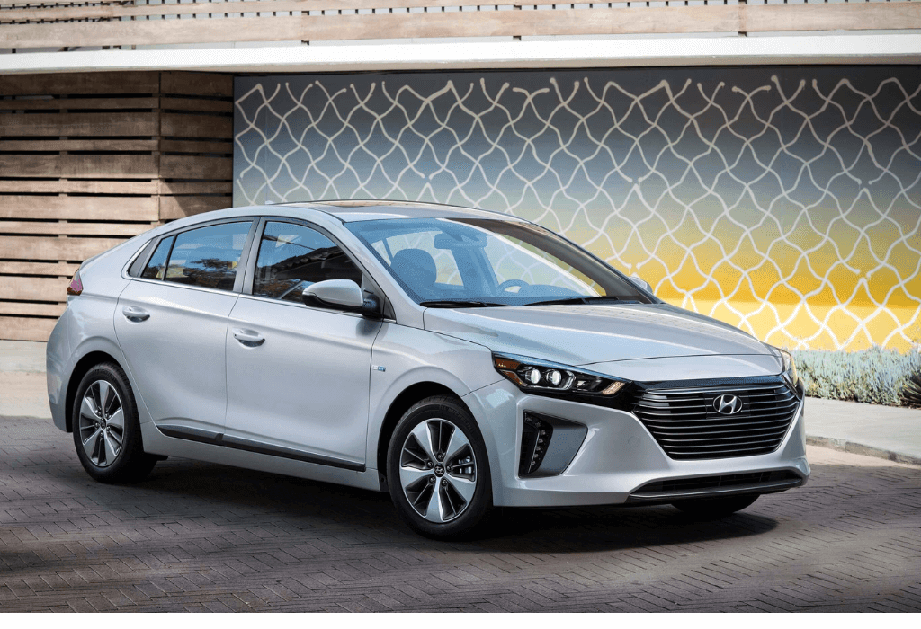 Hyundai IONIQ 2019 : l'hybride abordable