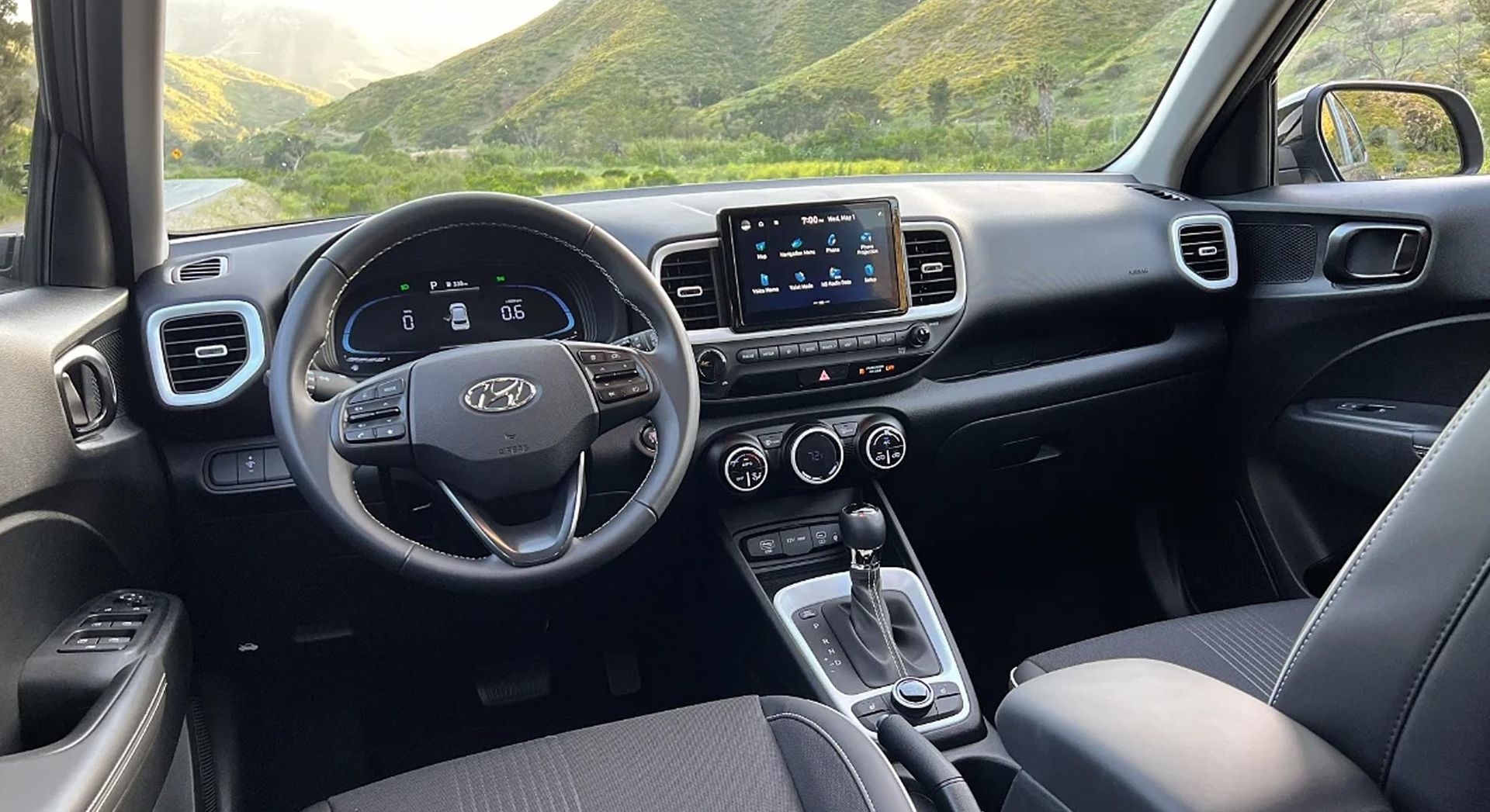 ARTICLE-HYUNDAI-VENUE-2025-VUS-LE-MOINS-CHER_interieur